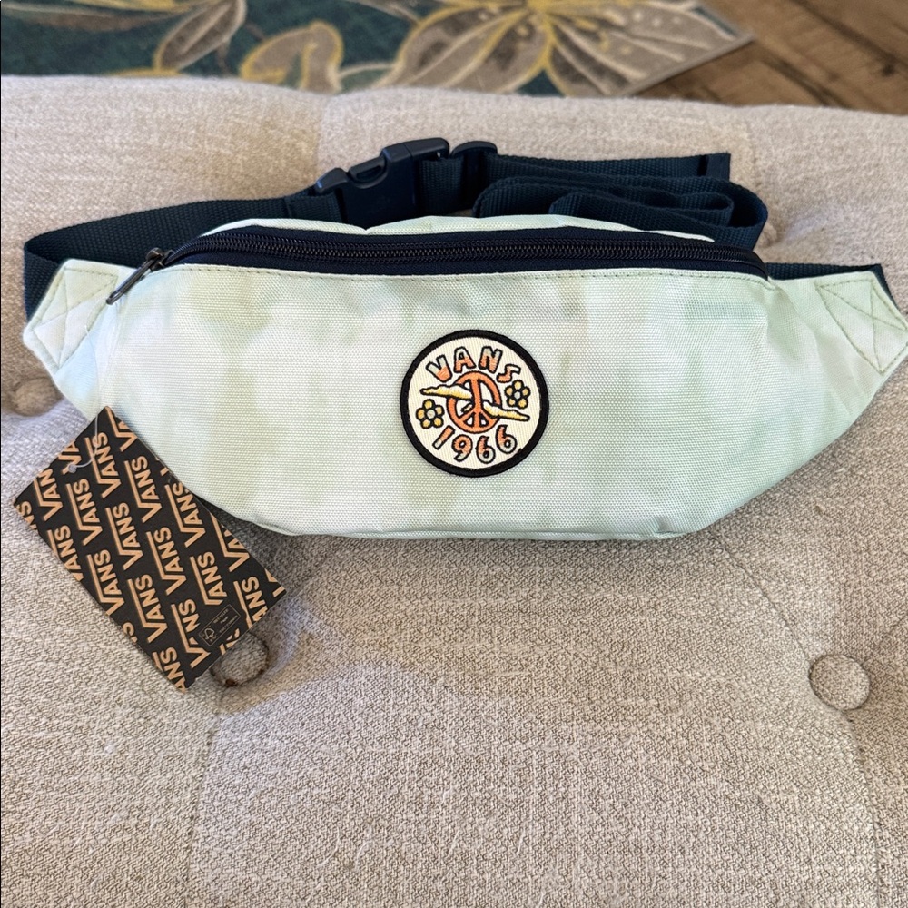 NWT, Vans  beltbag in light aqua green with a retro Vans Patch.